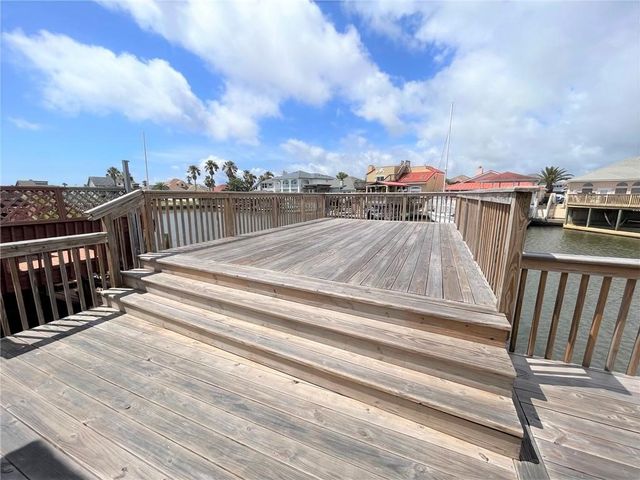 13557 Bullion Ct, Corpus Christi, TX 78418