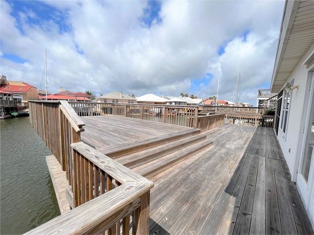 13557 Bullion Ct, Corpus Christi, TX 78418