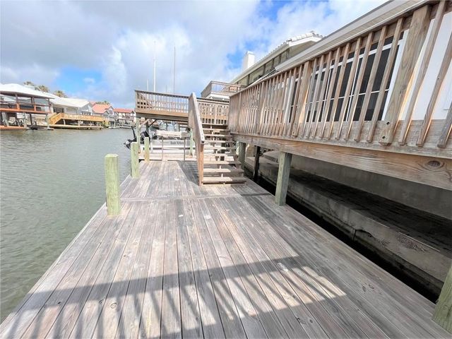 13557 Bullion Ct, Corpus Christi, TX 78418