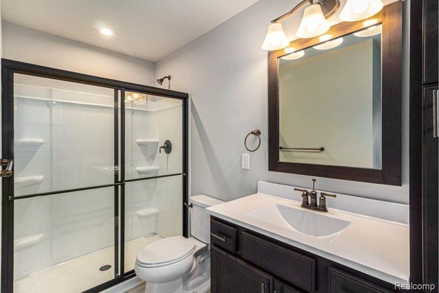 104 Cottonwood Court Court, Litchfield, MI 49252