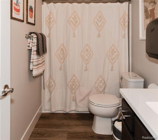 104 Cottonwood Court Court, Litchfield, MI 49252