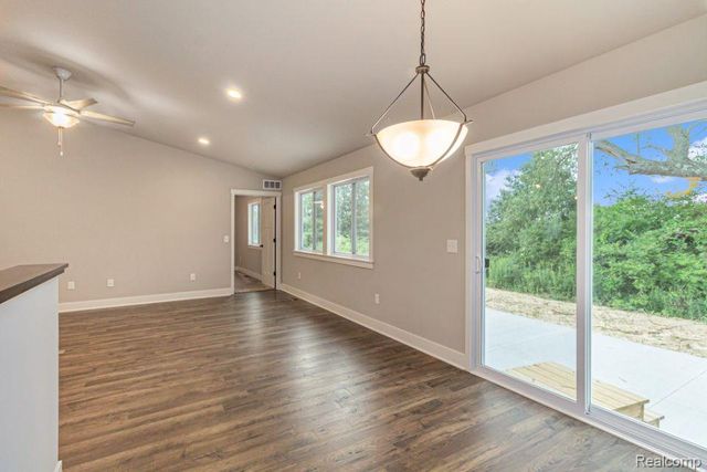 104 Cottonwood Court Court, Litchfield, MI 49252