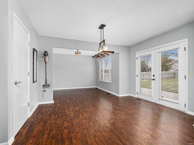 10406 Unita Drive, Fort Wayne, IN 46804