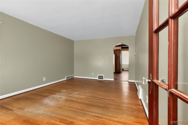 420 25th Street, Niagara Falls, NY 14303