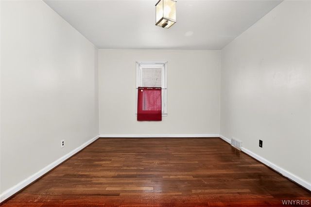 420 25th Street, Niagara Falls, NY 14303