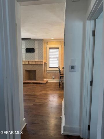 615 N CEBADA Street, El Paso, TX 79903