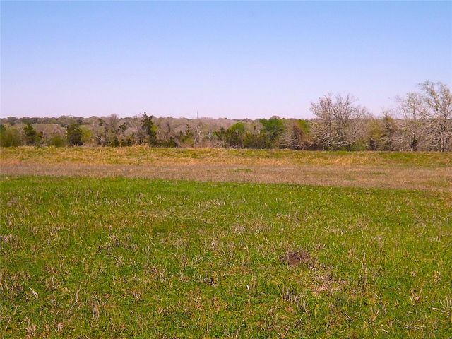 1649 County Road 209, Weimar, TX 78962