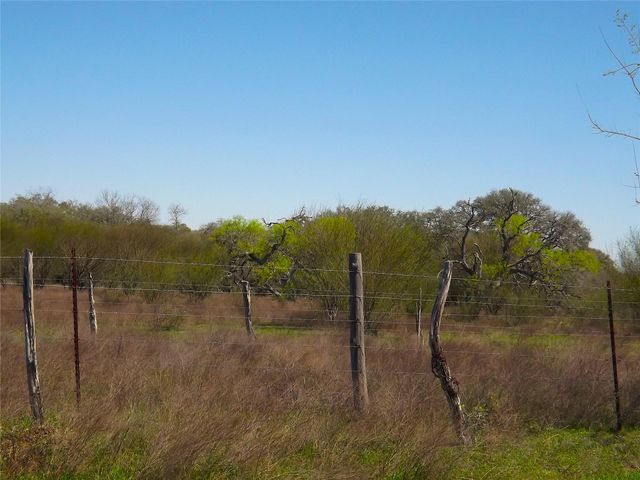 1649 County Road 209, Weimar, TX 78962
