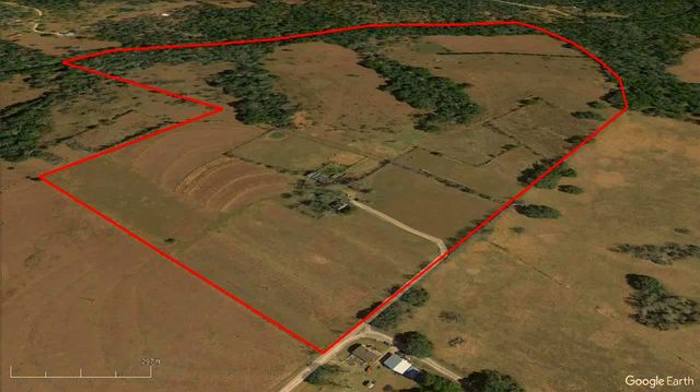 1649 County Road 209, Weimar, TX 78962