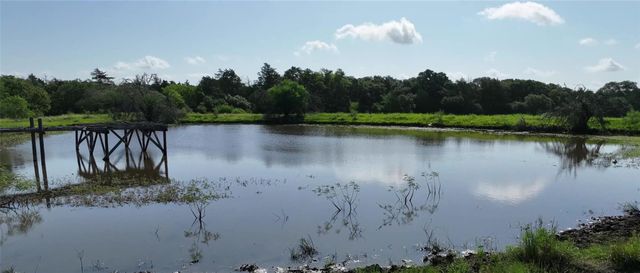 1649 County Road 209, Weimar, TX 78962