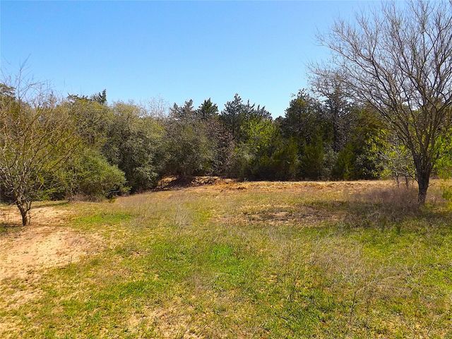 1649 County Road 209, Weimar, TX 78962