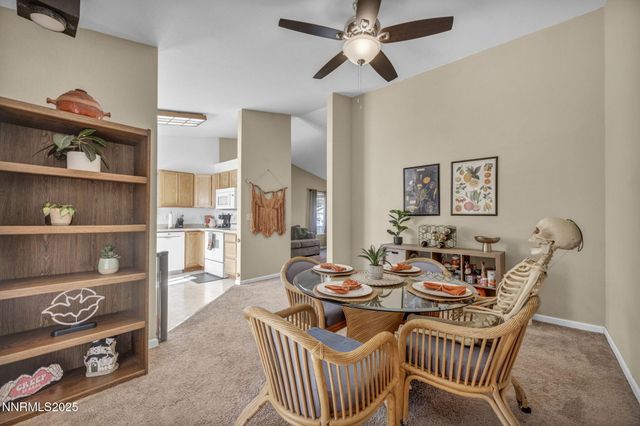 112 Ave De La Bleu De Clair, Sparks, NV 89434