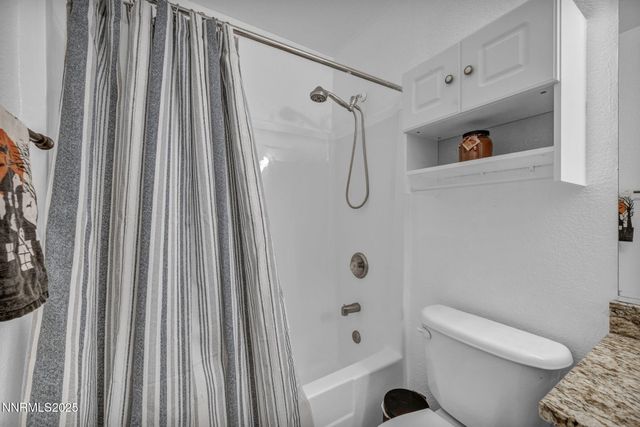 112 Ave De La Bleu De Clair, Sparks, NV 89434