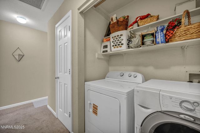 112 Ave De La Bleu De Clair, Sparks, NV 89434