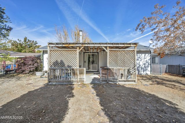 112 Ave De La Bleu De Clair, Sparks, NV 89434