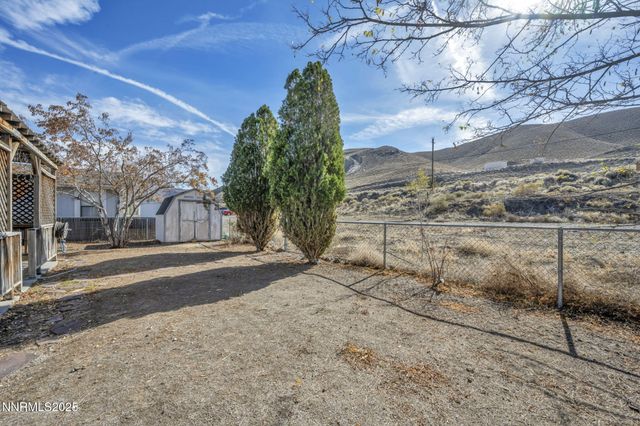 112 Ave De La Bleu De Clair, Sparks, NV 89434