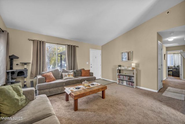 112 Ave De La Bleu De Clair, Sparks, NV 89434