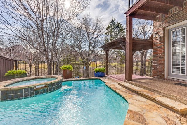 4204 Valley Brook Drive, Richardson, TX 75082