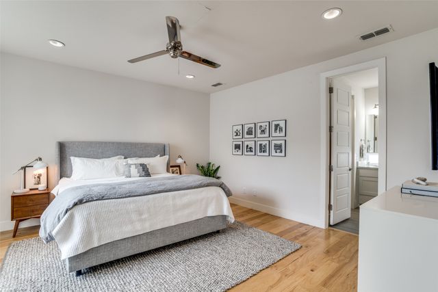 2452 Thatcher Drive, Dallas, TX 75206