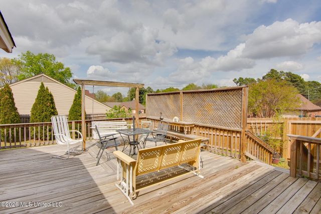 1950 Pecan Grove Drive, Southaven, MS 38671