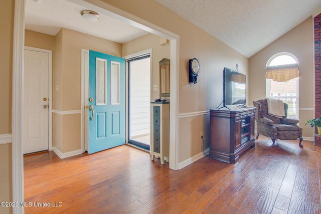 1950 Pecan Grove Drive, Southaven, MS 38671