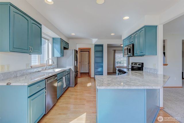 2327 Spring Wheat Road, East Wenatchee, WA 98802