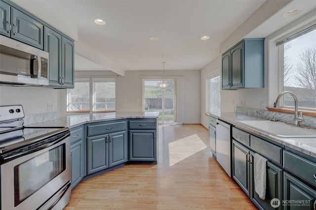 2327 Spring Wheat Road, East Wenatchee, WA 98802