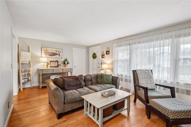 87 Evergreen Street, Cumberland, RI 02864