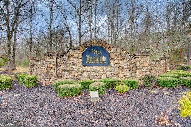 135 Inverleigh Row, Covington, GA 30014