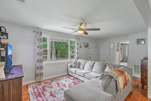 882 Savage Road, Charleston, SC 29414