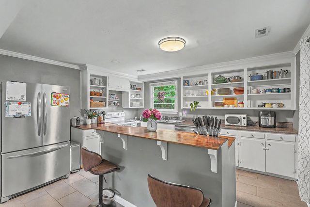 882 Savage Road, Charleston, SC 29414