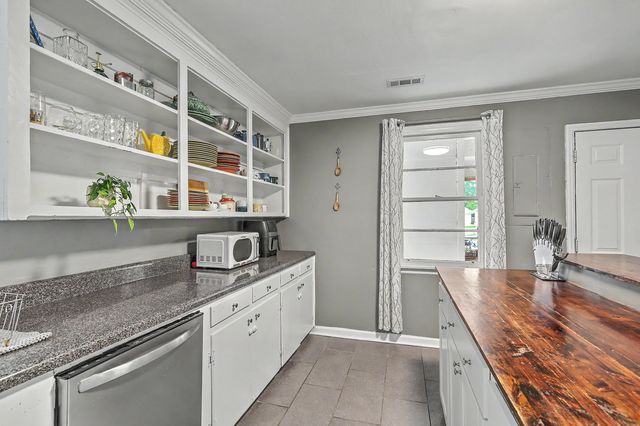882 Savage Road, Charleston, SC 29414