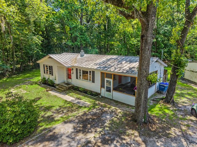882 Savage Road, Charleston, SC 29414