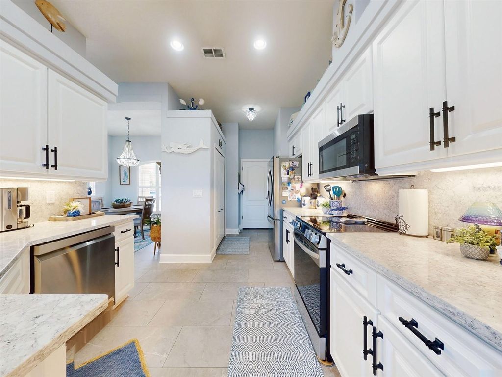 Image 32 of property listing at 3611 MARISOL COURT, New Smyrna Beach, FL 32168