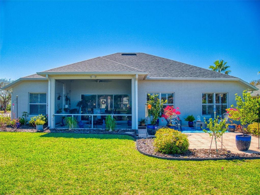 Image 5 of property listing at 3611 MARISOL COURT, New Smyrna Beach, FL 32168