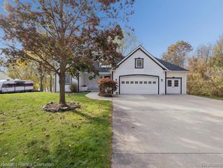 1688 Nelson Drive, Lapeer, MI 48446