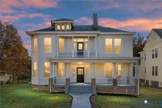 511 S Main St, Blackstone, VA 23824