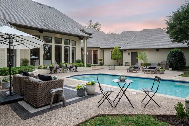 2 Manzano Circle, Dallas, TX 75230