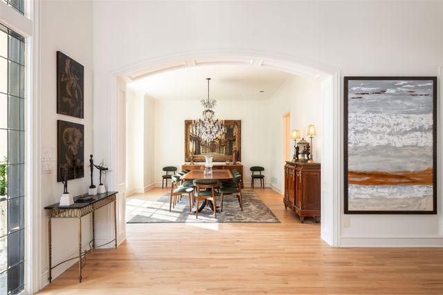 2 Manzano Circle, Dallas, TX 75230