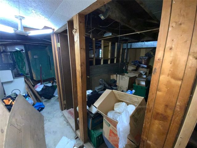 755 Bunola River Rd, Forward Twp, PA 15037