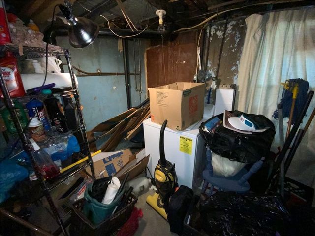 755 Bunola River Rd, Forward Twp, PA 15037