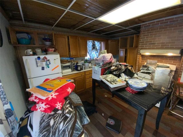 755 Bunola River Rd, Forward Twp, PA 15037