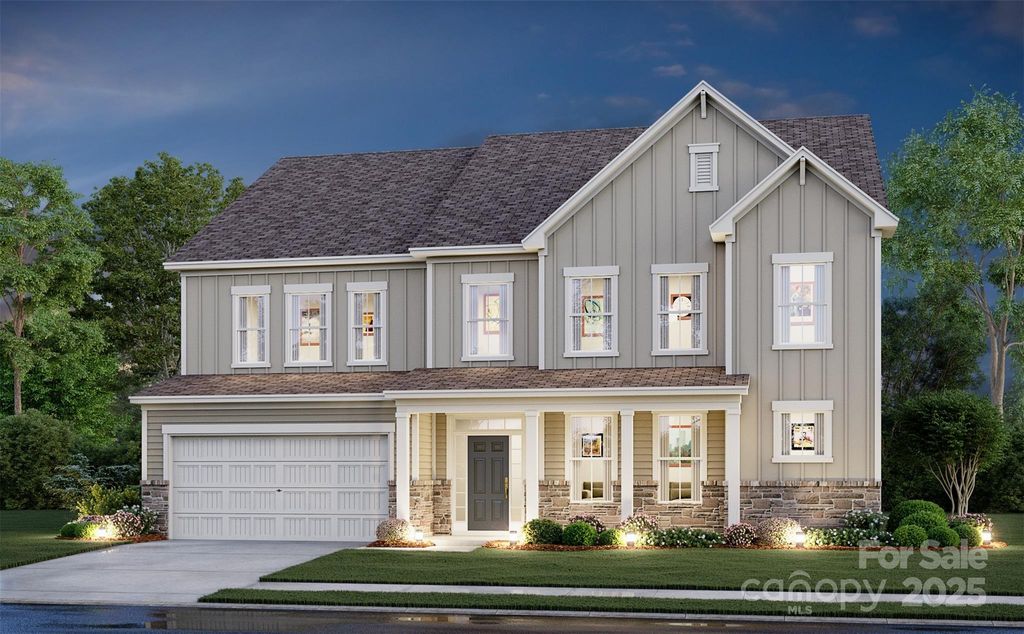 202 E Warfield Drive, Mooresville, NC 28115