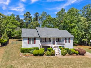 195 Vincent Court, Dallas, GA 30157