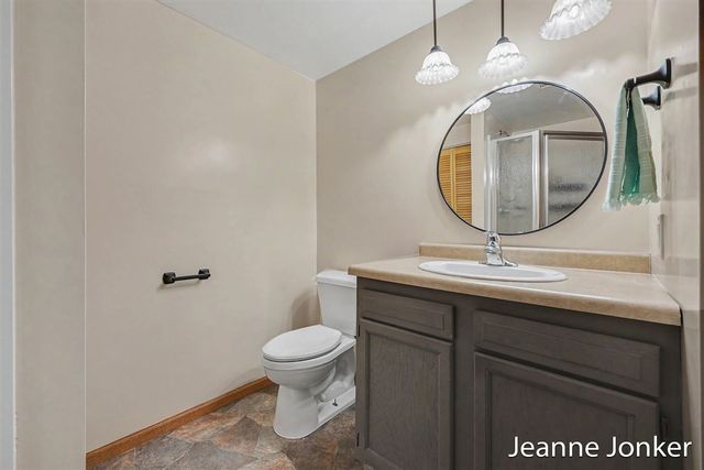 931 Sunset Hills Avenue, Grand Rapids, MI 49534
