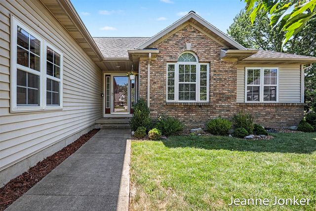 931 Sunset Hills Avenue, Grand Rapids, MI 49534