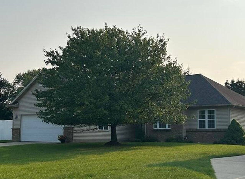 931 Sunset Hills Avenue, Grand Rapids, MI 49534