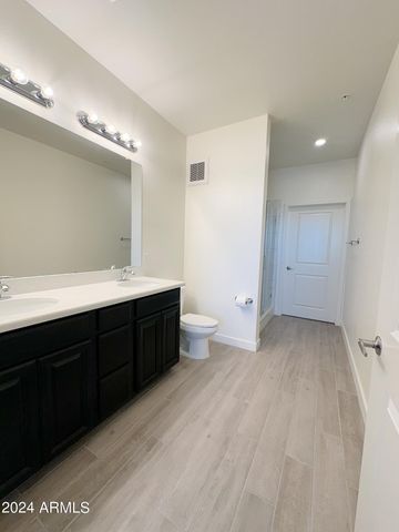 2511 W QUEEN CREEK Road 417, Chandler, AZ 85248