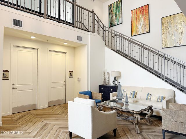 2511 W QUEEN CREEK Road 417, Chandler, AZ 85248