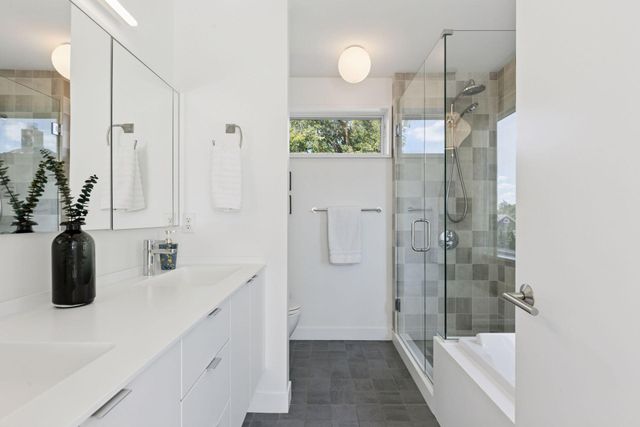 4043 Abbott Avenue S, Minneapolis, MN 55410